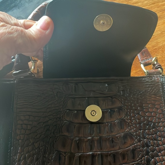 Vintage Brahmin Leather Crossbody/Satchel - Picture 9 of 10